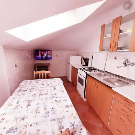 Apartments Izabela Muzic-Fornaric Cres Zewnętrze zdjęcie