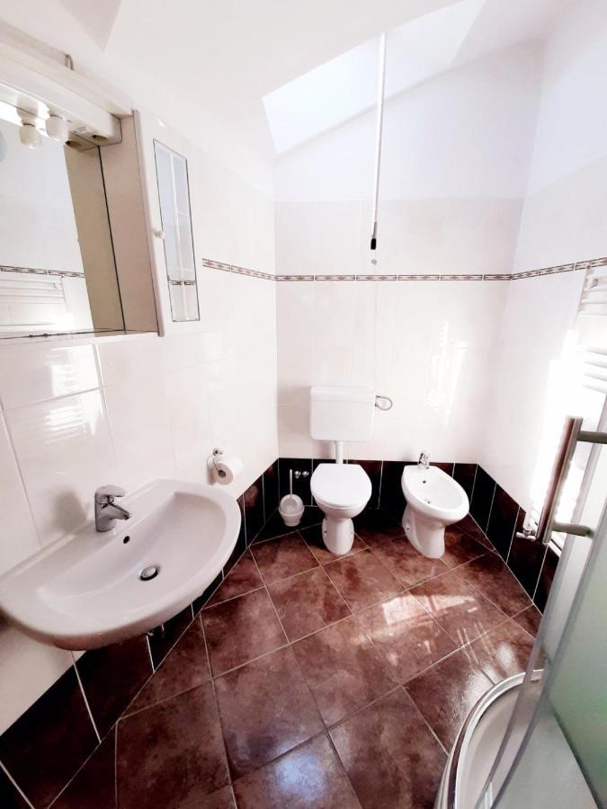 Izabela Muzic-fornaric Apartma Cres