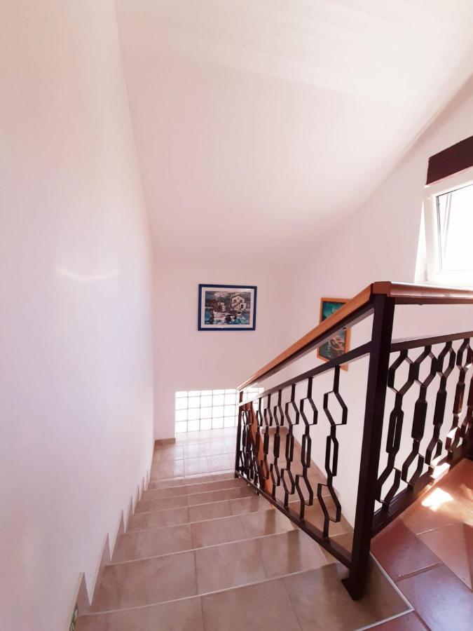 Izabela Muzic-fornaric Apartma Cres